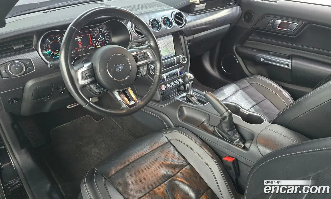 Ford Mustang 2019 2.3 автомат (гидро), фото 7