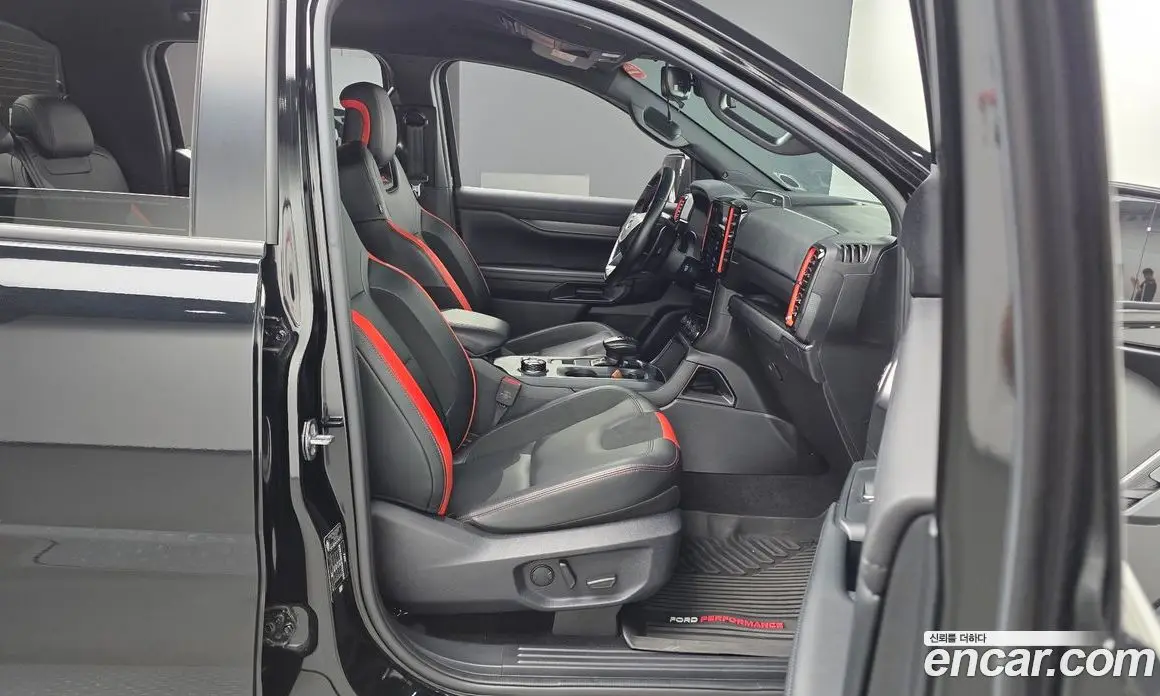 Ford Ranger 2023 2.0 автомат (гидро), фото 17