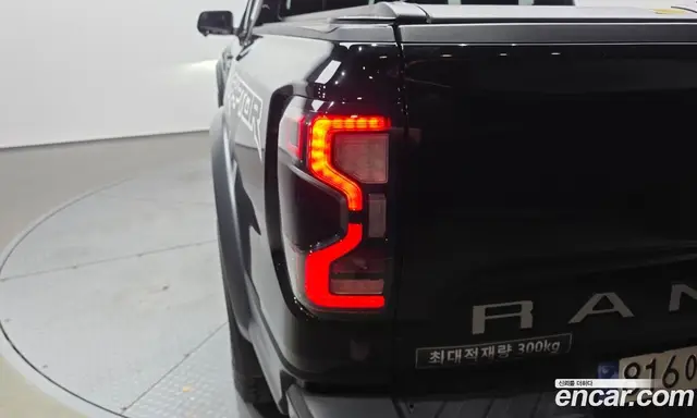 Ford Ranger 2023 2.0 автомат (гидро), миниатюра 9