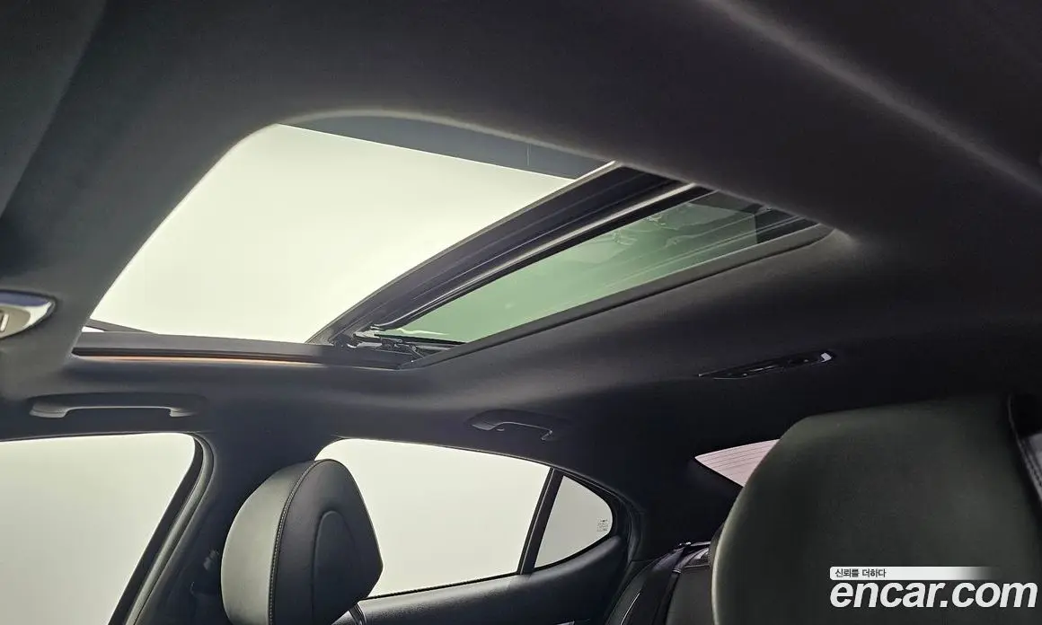 Genesis G70 2019 3.3 автомат (гидро), фото 19