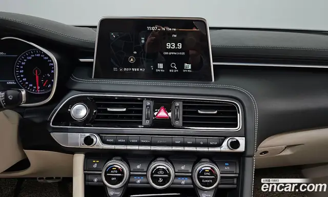Genesis G70 2019 2.0 автомат (гидро), миниатюра 12