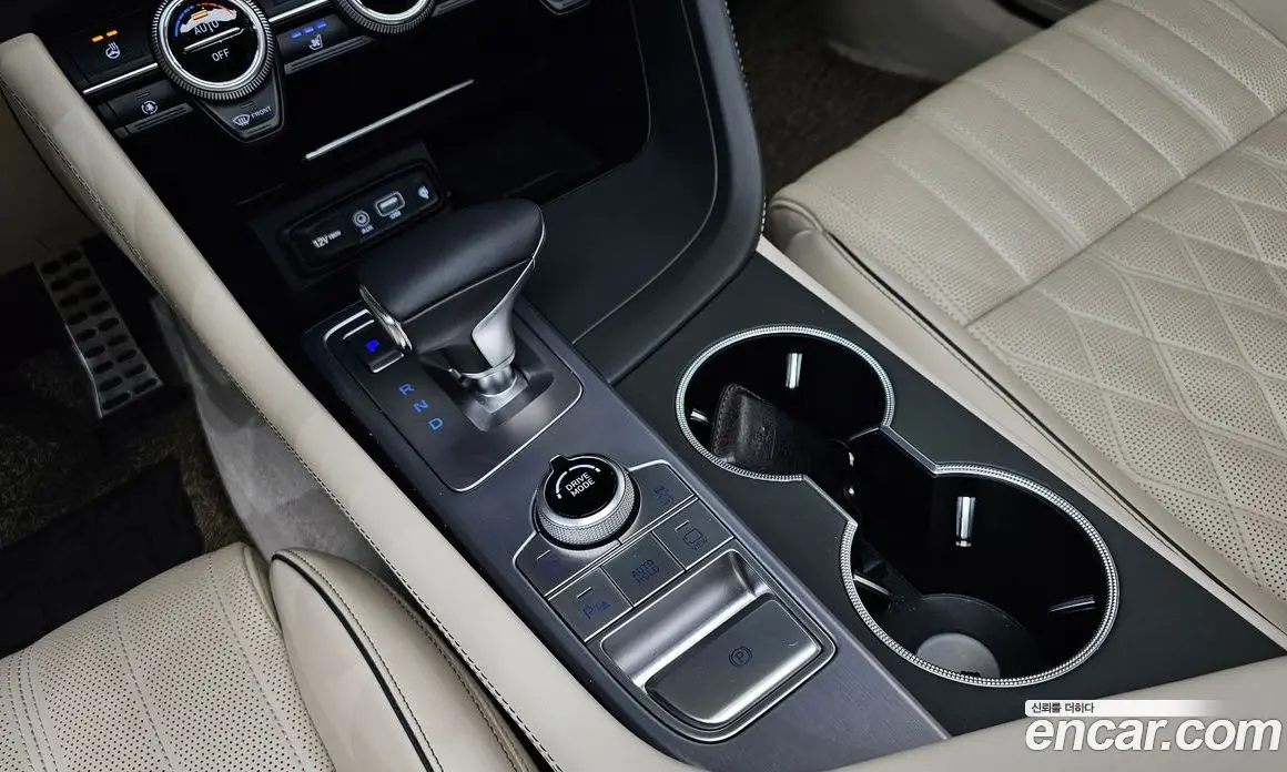 Genesis G70 2019 2.0 автомат (гидро), фото 9