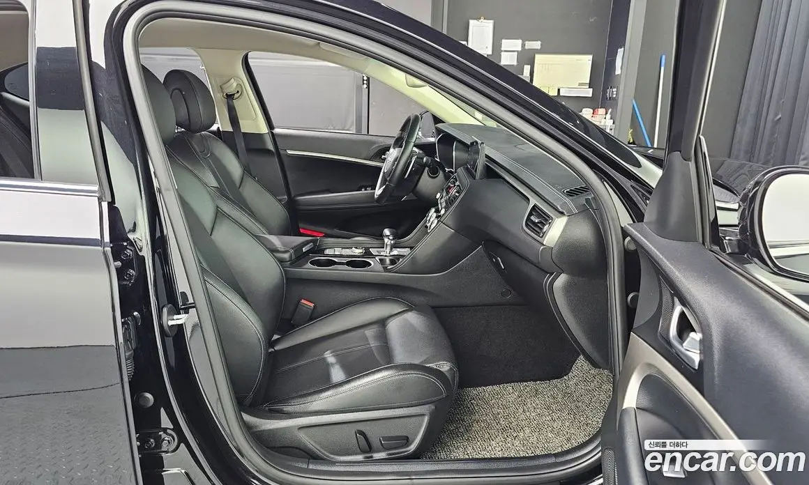 Genesis G70 2020 2.0 автомат (гидро), фото 12