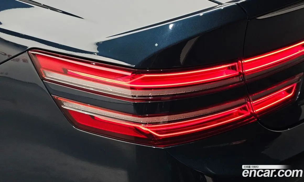 Genesis G80 2021 0.2 автомат (гидро), фото 9
