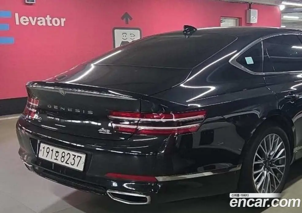 Genesis G80 2023 2.5 автомат (гидро), фото 6