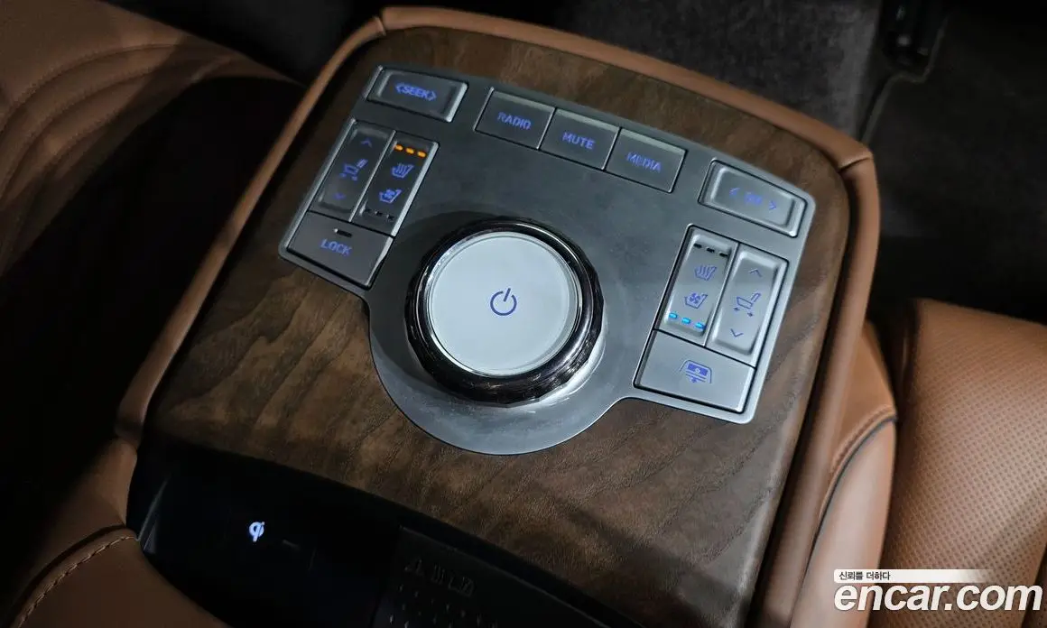 Genesis G80 2023 2.5 автомат (гидро), фото 25