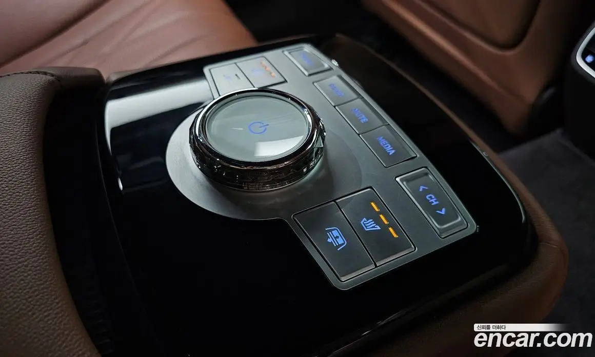 Genesis G80 2023 2.5 автомат (гидро), фото 17