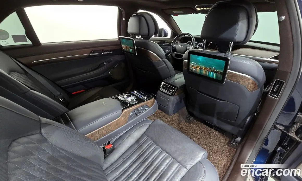 Genesis G90 2018 3.8 автомат (гидро), фото 12 Genesis G90 2018 3.8 автомат (гидро), фото 12