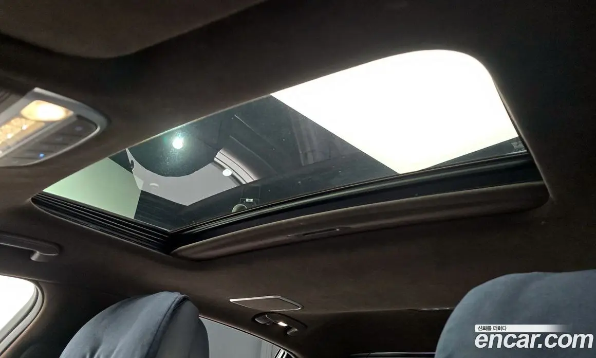 Genesis G90 2018 3.8 автомат (гидро), фото 19 Genesis G90 2018 3.8 автомат (гидро), фото 19