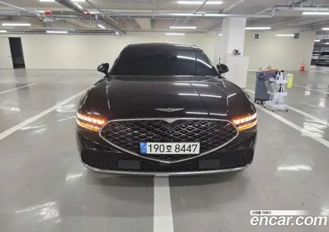 Genesis G90 2022 3.5 автомат (гидро), миниатюра 1