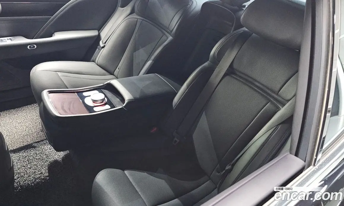 Genesis G90 2022 3.5 автомат (гидро), фото 32