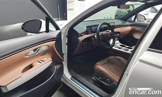 Genesis GV70 2024 2.5 автомат (гидро), миниатюра 12