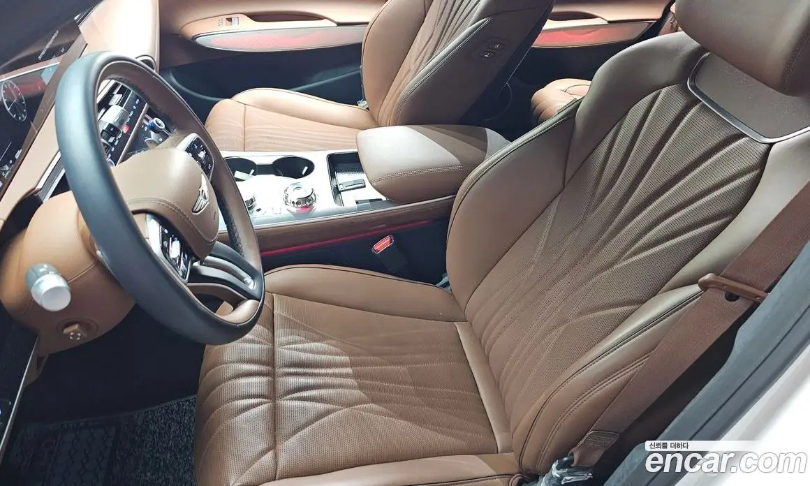 Genesis GV70 2024 2.5 автомат (гидро), фото 30