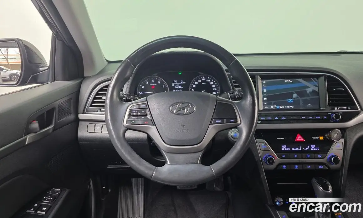 Hyundai Avante 2018 1.6 автомат (гидро), фото 13 Hyundai Avante 2018 1.6 автомат (гидро), фото 13