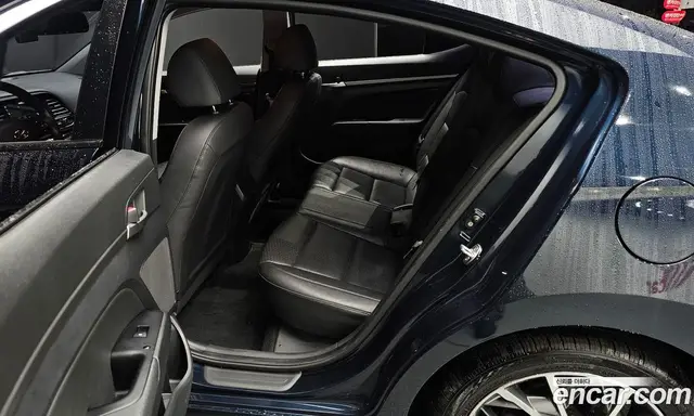 Hyundai Avante 2018 1.6 автомат (гидро), миниатюра 12
