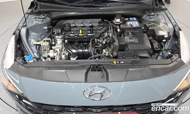 Hyundai Avante 2021 1.6 автомат (гидро), миниатюра 6