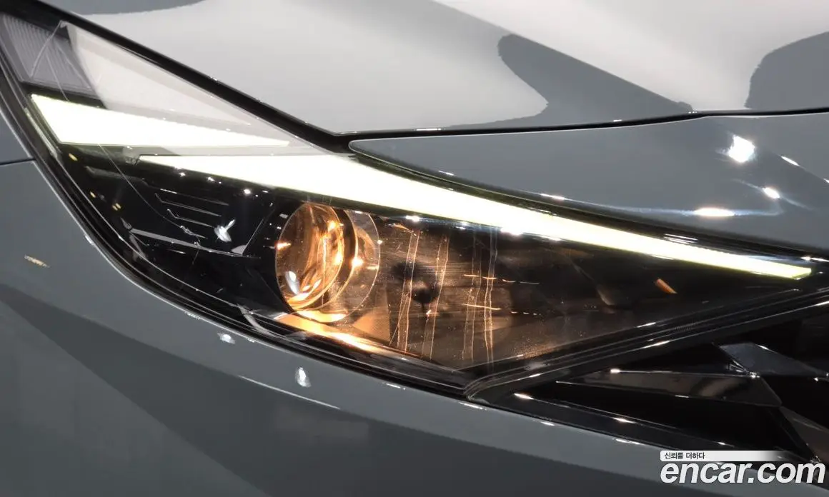 Hyundai Avante 2021 1.6 автомат (гидро), фото 8