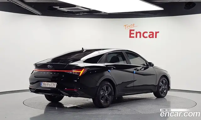 Hyundai Avante 2022 1.6 автомат (гидро), миниатюра 2