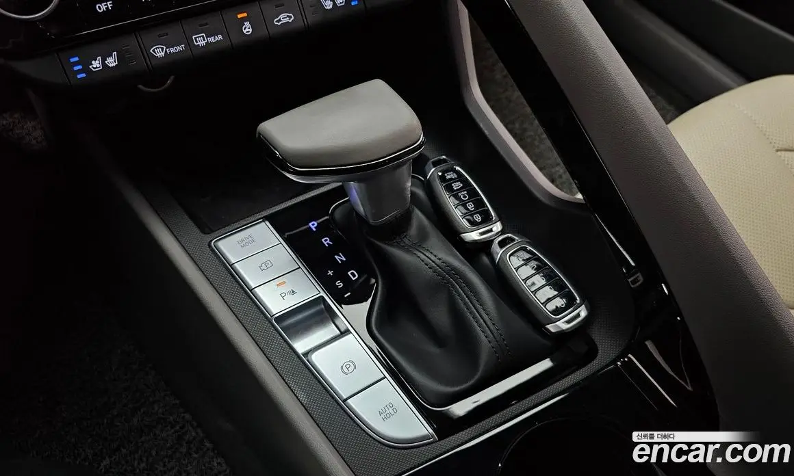 Hyundai Avante 2022 1.6 автомат (гидро), фото 12
