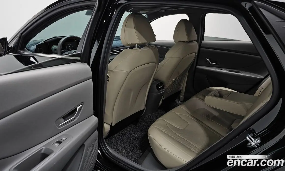 Hyundai Avante 2022 1.6 автомат (гидро), фото 16