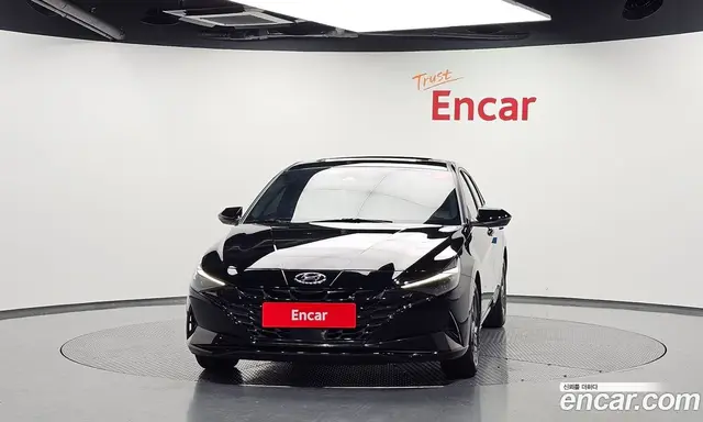 Hyundai Avante 2022 1.6 автомат (гидро), миниатюра 3