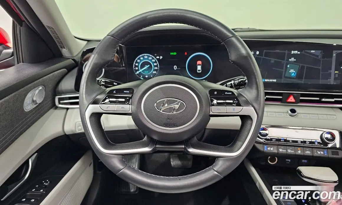 Hyundai Avante 2022 1.6 автомат (гидро), фото 19