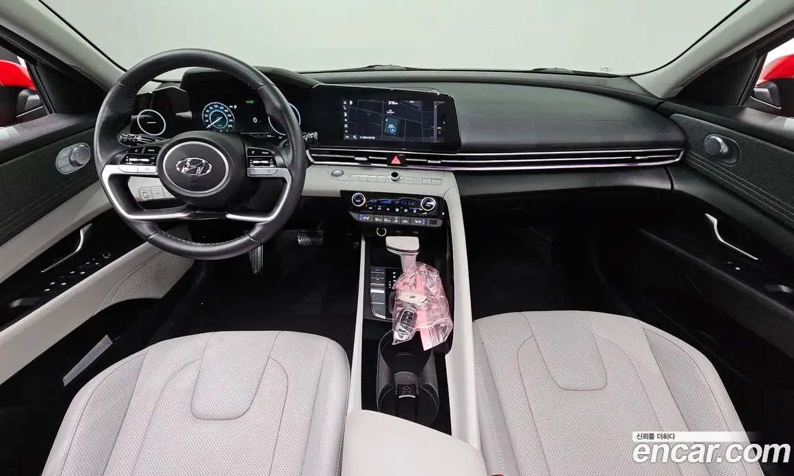 Hyundai Avante 2022 1.6 автомат (гидро), фото 10