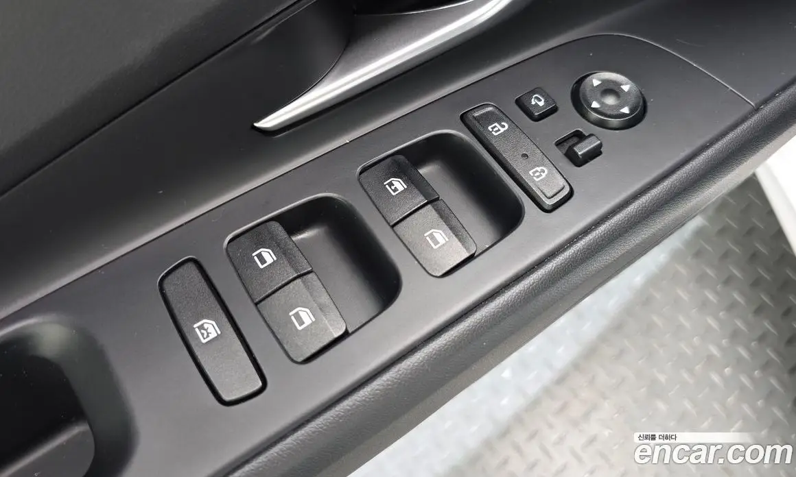 Hyundai Avante 2023 1.6 автомат (гидро), фото 29