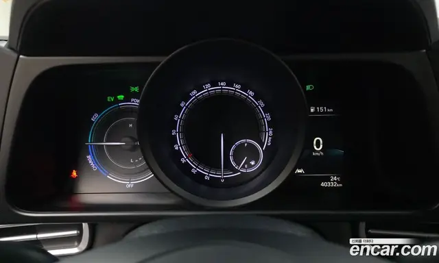 Hyundai Avante 2023 1.6 автомат (гидро), миниатюра 8