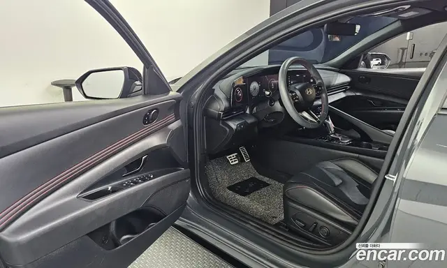 Hyundai Avante 2024 1.6 автомат (гидро), миниатюра 10