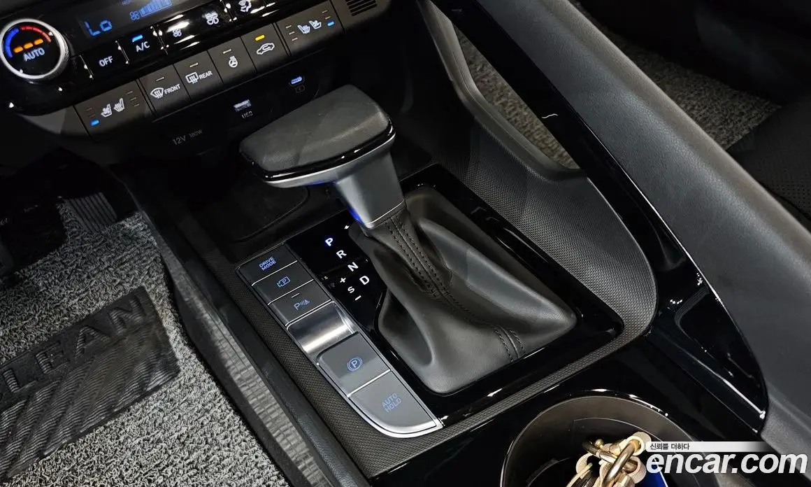 Hyundai Avante 2025 1.6 автомат (гидро), фото 12