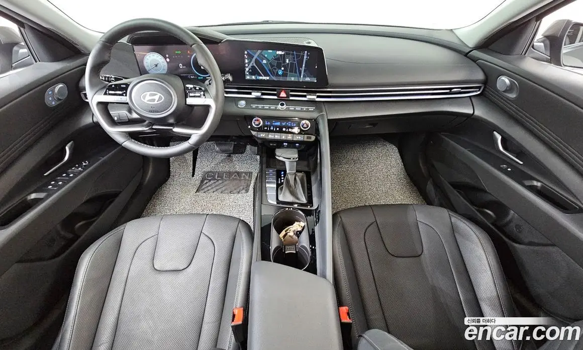 Hyundai Avante 2025 1.6 автомат (гидро), фото 10