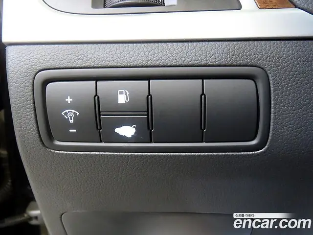 Hyundai Genesis 2014 3.3 автомат (гидро), миниатюра 11