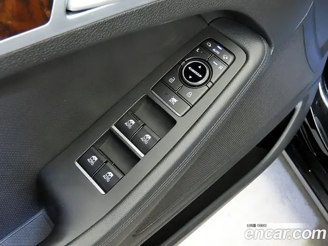 Hyundai Genesis 2014 3.3 автомат (гидро), миниатюра 12