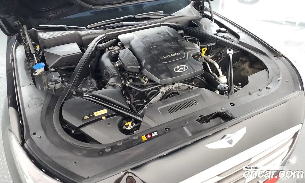 Hyundai Genesis 2016 3.3 автомат (гидро), фото 6