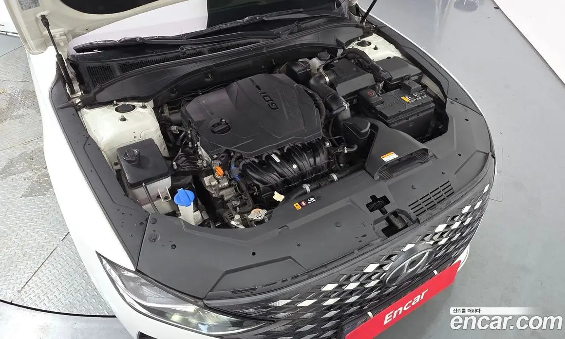 Hyundai Grandeur 2022 2.5 автомат (гидро), фото 6