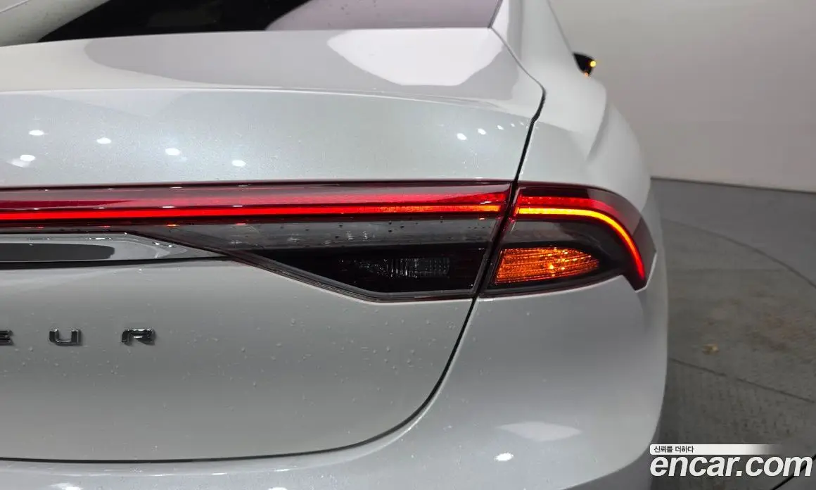 Hyundai Grandeur 2022 2.5 автомат (гидро), фото 9