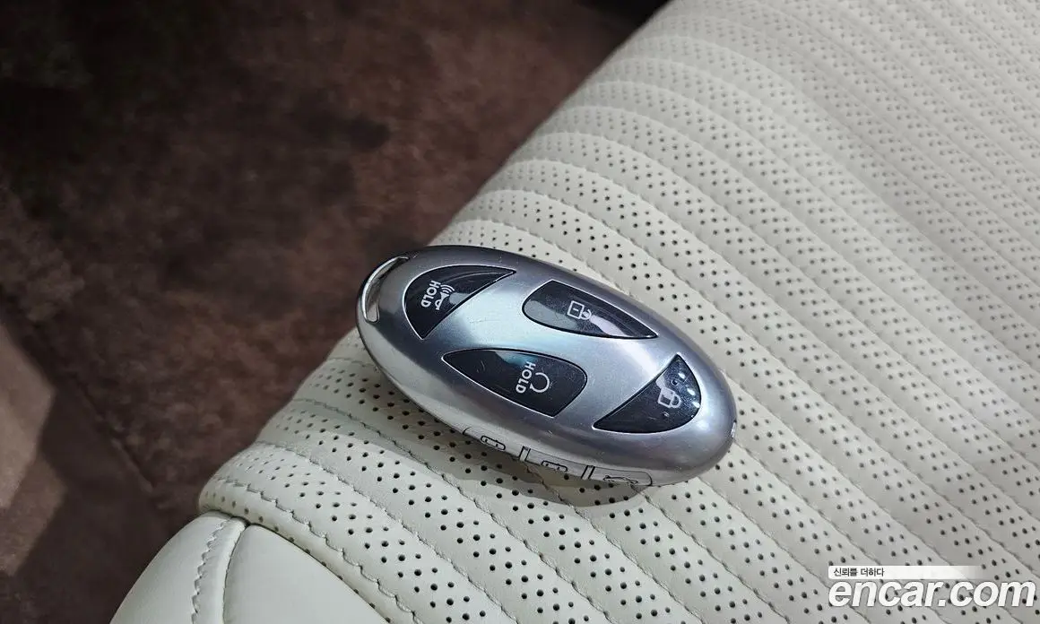 Hyundai Grandeur 2023 1.6 автомат (гидро), фото 21