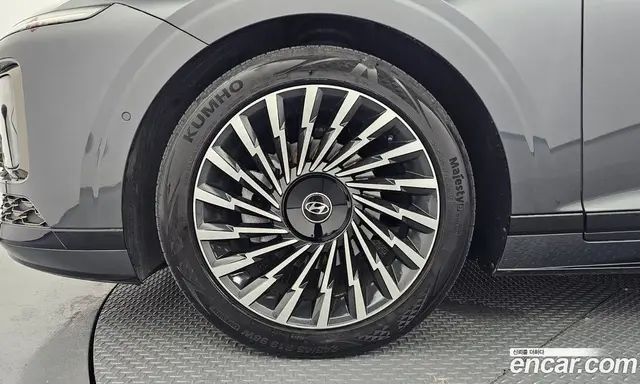 Hyundai Grandeur 2023 1.6 автомат (гидро), миниатюра 5