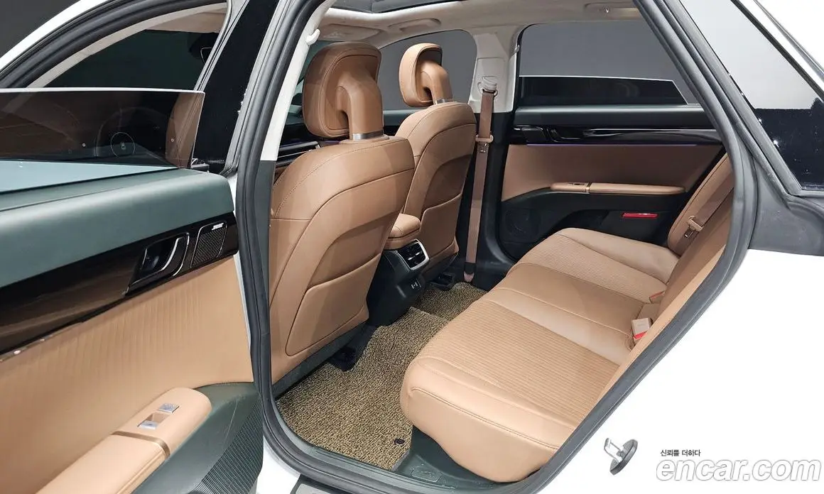 Hyundai Grandeur 2023 1.6 автомат (гидро), фото 11