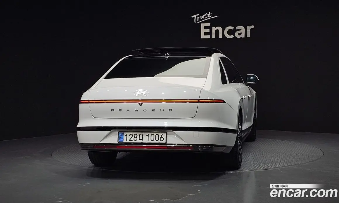 Hyundai Grandeur 2023 1.6 автомат (гидро), фото 4
