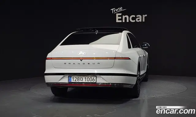 Hyundai Grandeur 2023 1.6 автомат (гидро), миниатюра 4