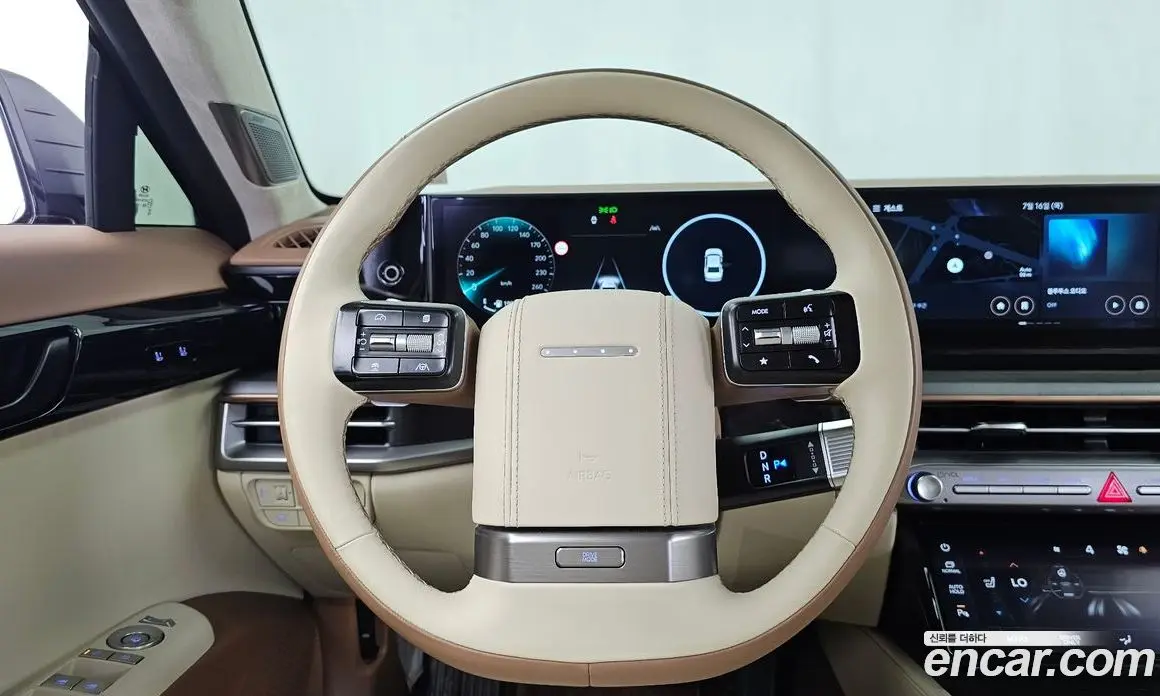 Hyundai Grandeur 2023 1.6 автомат (гидро), фото 13