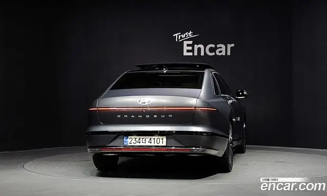 Hyundai Grandeur 2023 1.6 автомат (гидро), миниатюра 4