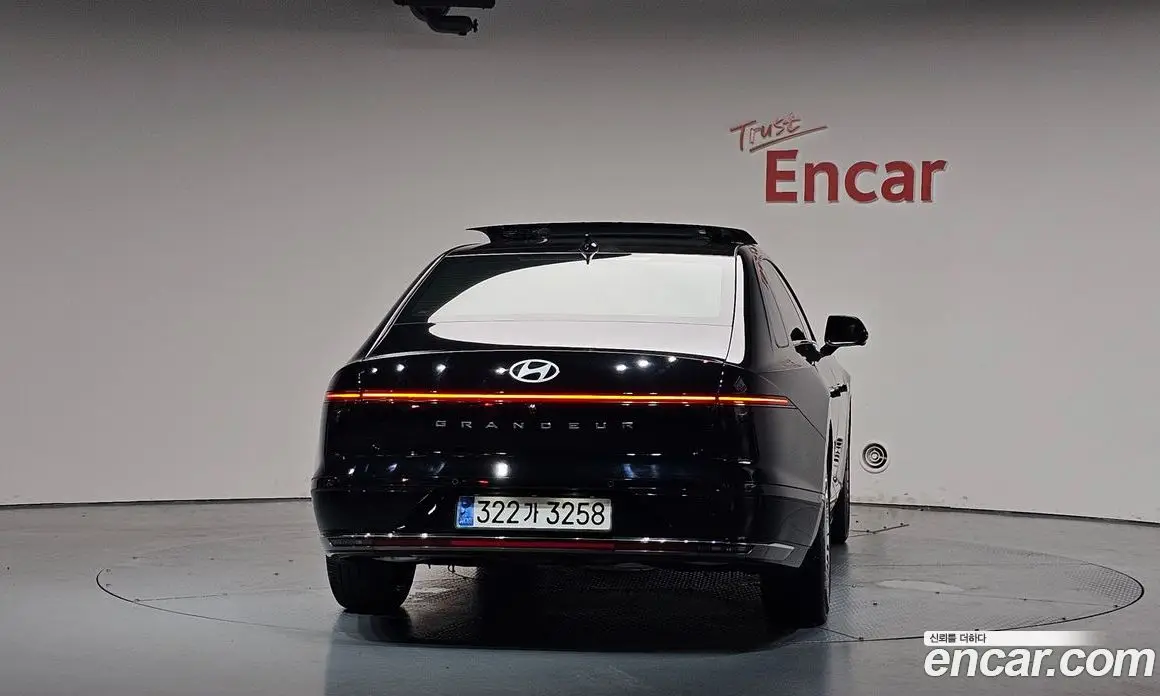 Hyundai Grandeur 2024 1.6 автомат (гидро), фото 3