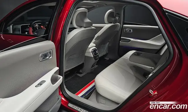 Hyundai Ioniq 6 2023 0.1 автомат (гидро), миниатюра 12