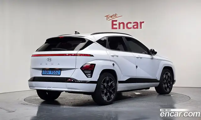 Hyundai Kona 2023 0.2 автомат (гидро), миниатюра 1