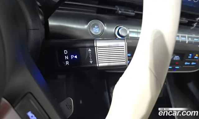 Hyundai Kona 2023 0.2 автомат (гидро), миниатюра 11