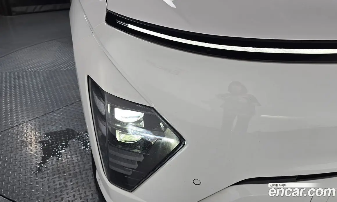 Hyundai Kona 2023 0.2 автомат (гидро), фото 7