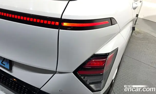 Hyundai Kona 2023 0.2 автомат (гидро), миниатюра 8